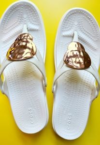 Crocs thong wedge sandals